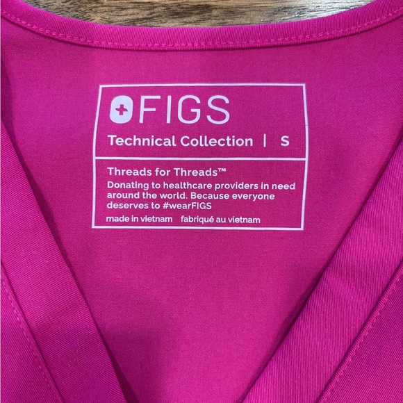 Figs Limited Edition Color
Pants Size: M
Top Size: S - Picture 3 of 5